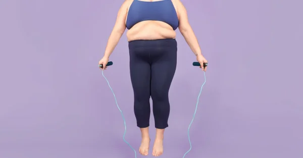 Nhảy dây giúp giảm mỡ bụng hiệu quả