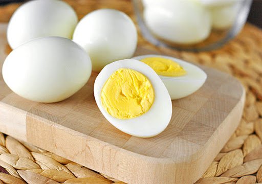 Ăn trứng gà giảm cân